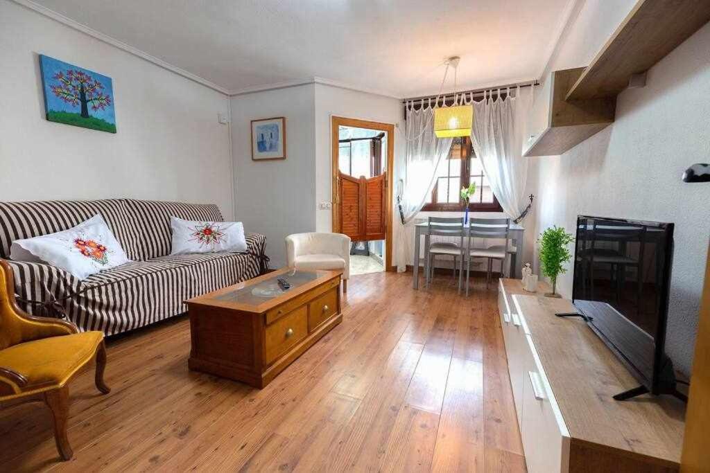 El Apartamentin De Lastres Zewnętrze zdjęcie